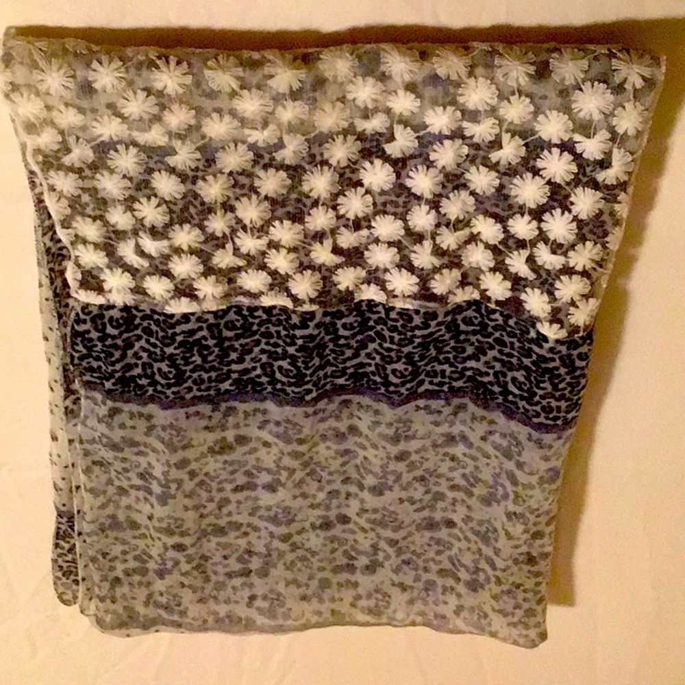 4 scarfs as a set